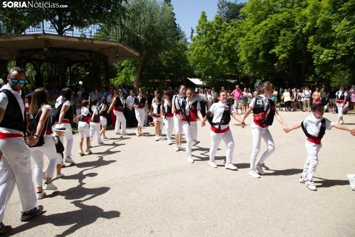 Las fotos del desfile del Domingo de Calderas