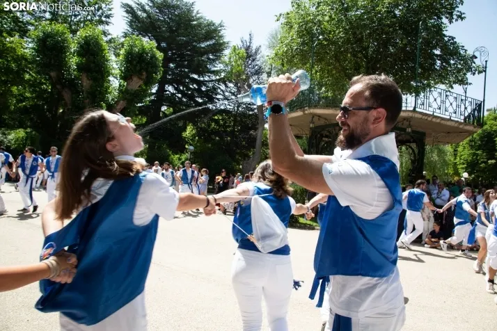 Las fotos del desfile del Domingo de Calderas