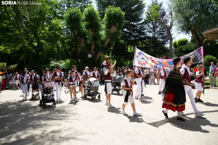 Las fotos del desfile del Domingo de Calderas