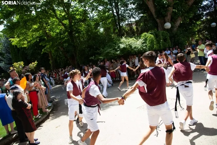 Las fotos del desfile del Domingo de Calderas