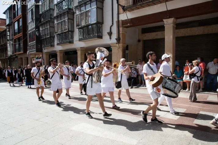 Las fotos del desfile del Domingo de Calderas