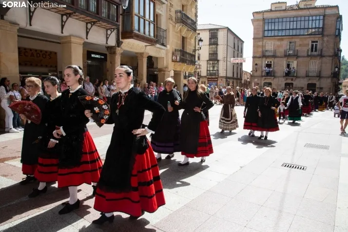 Las fotos del desfile del Domingo de Calderas