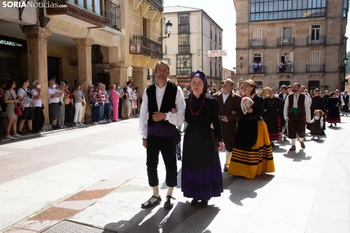 Las fotos del desfile del Domingo de Calderas