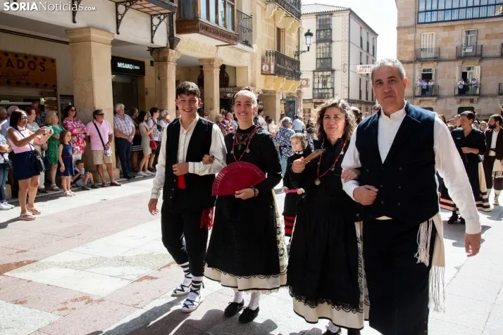 Las fotos del desfile del Domingo de Calderas