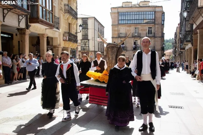 Las fotos del desfile del Domingo de Calderas