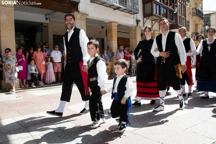 Las fotos del desfile del Domingo de Calderas