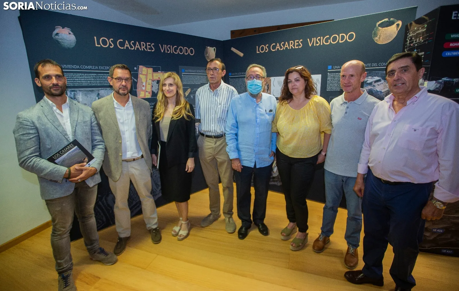 Una imagen de la inauguración de la muestra. /Julián García