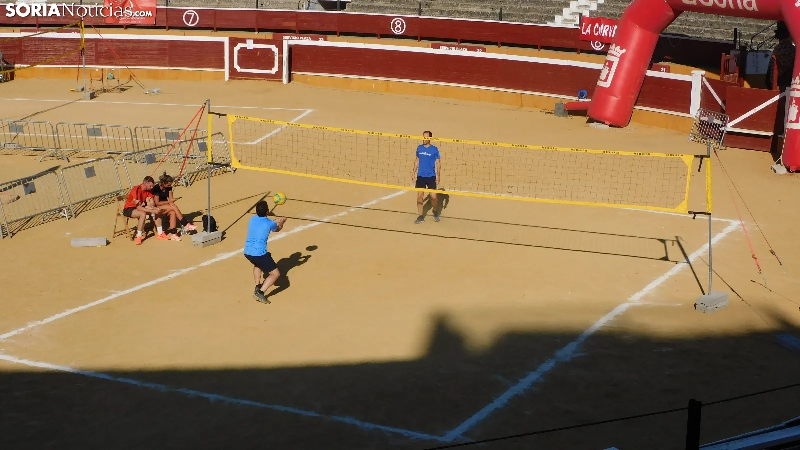 Foto 9 - Fotos: arranca el Voley Plaza en Soria con 380 jugadores y un alt&iacute;simo nivel