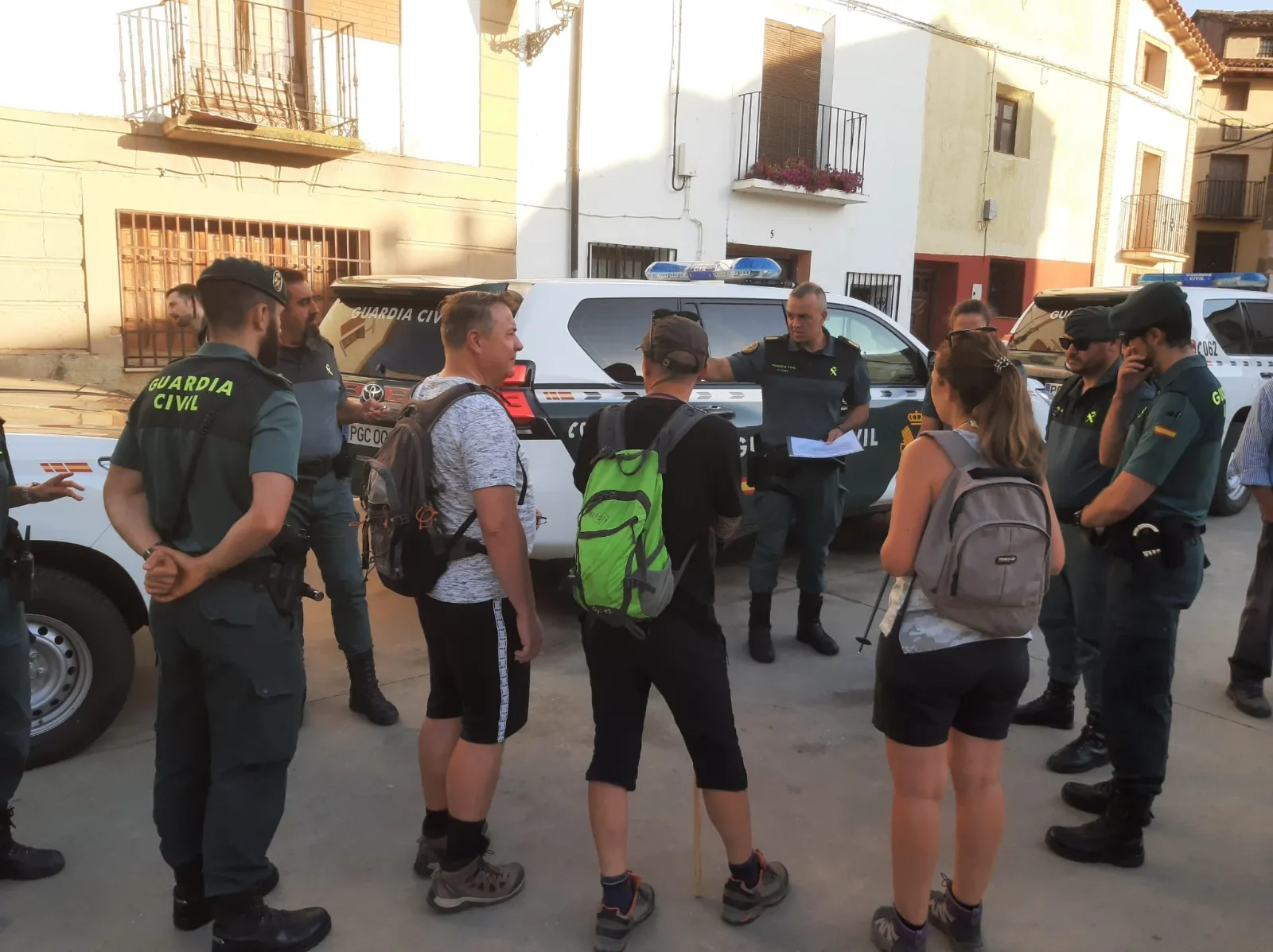 Foto 2 - Una semana despu&eacute;s m&aacute;s de 100 personas siguen buscando al var&oacute;n desaparecido en Ciria 