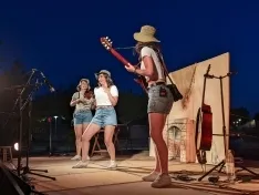 'Un día con el abuelo' en Santa María de Huerta.