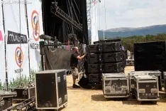 Últimos preparativos para la organización del Covaleda Fest./ María Ferrer.