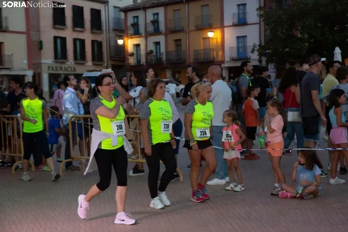 Carrera Nocturna Monumental Almazán 2022