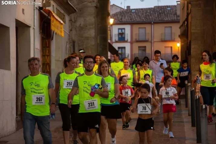 Carrera Nocturna Monumental Almazán 2022