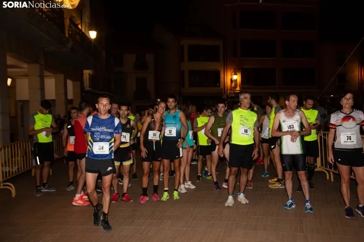 Carrera Nocturna Monumental Almazán 2022