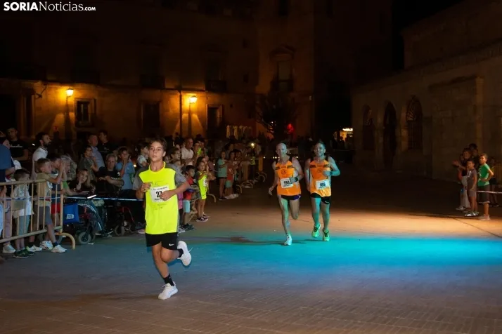 Carrera Nocturna Monumental Almazán 2022