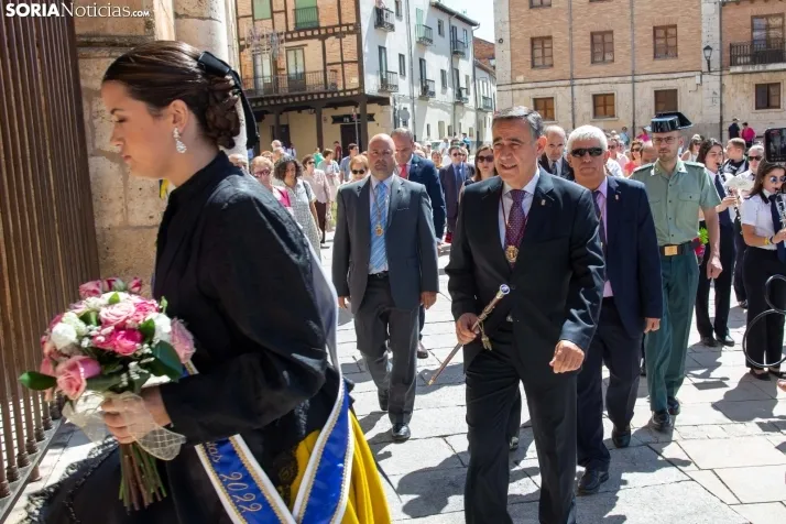 Ofrenda floral a La Virgen del Espino