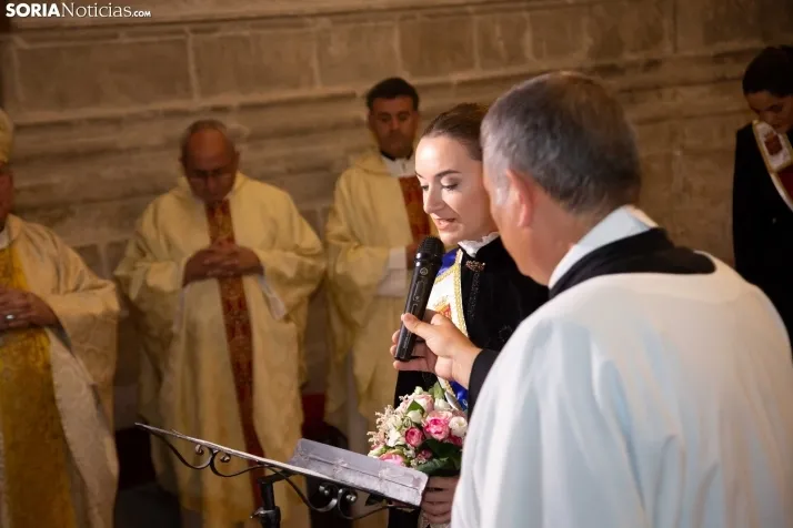 Ofrenda floral a La Virgen del Espino