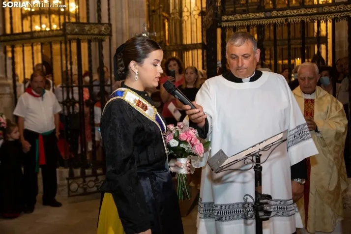 Ofrenda floral a La Virgen del Espino