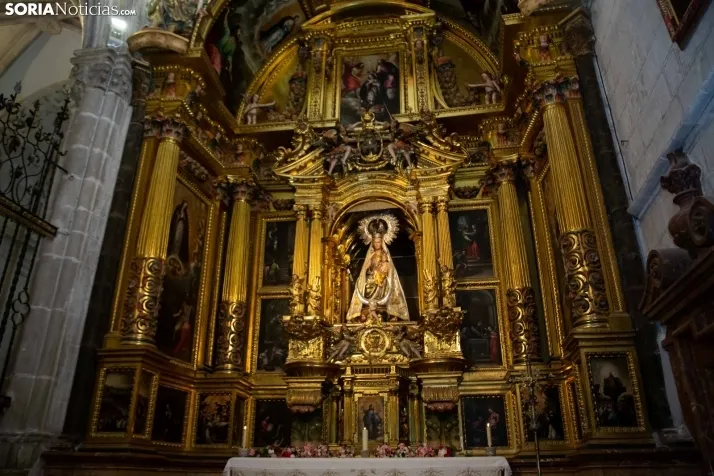 Ofrenda floral a La Virgen del Espino