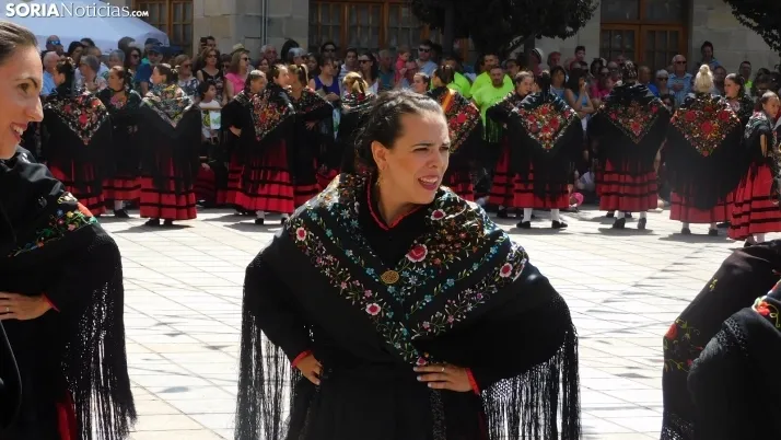 Jotas en Covaleda.