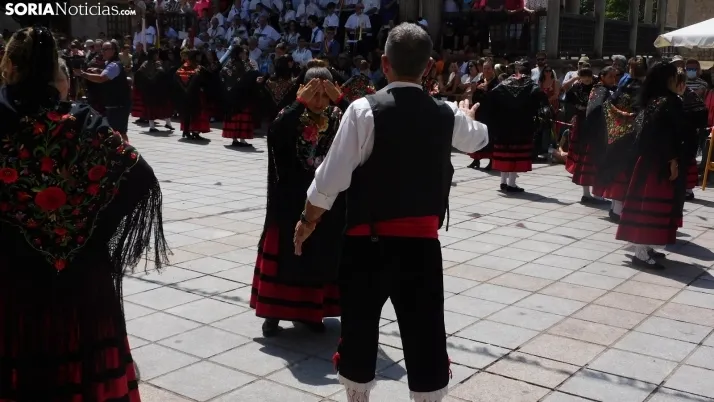 Jotas en Covaleda.