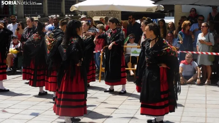 Jotas en Covaleda.