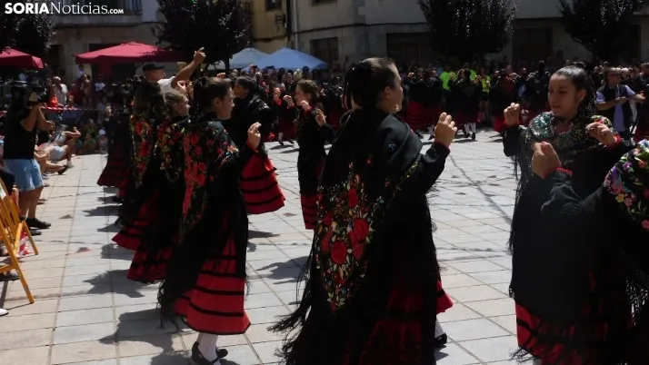 Jotas en Covaleda.