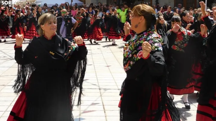 Jotas en Covaleda.