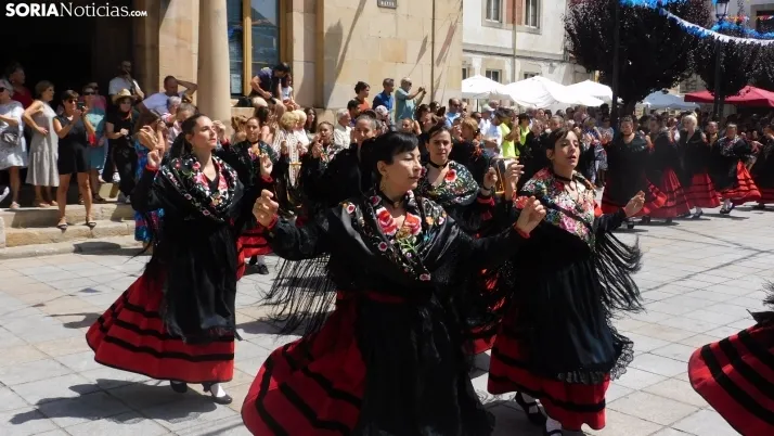 Jotas en Covaleda.