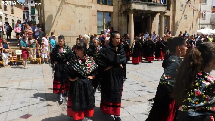 Jotas en Covaleda.