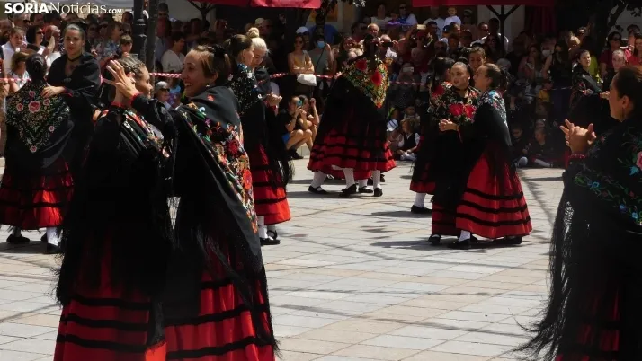 Jotas en Covaleda.