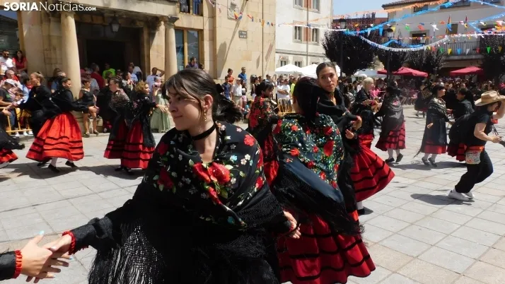 Jotas en Covaleda.