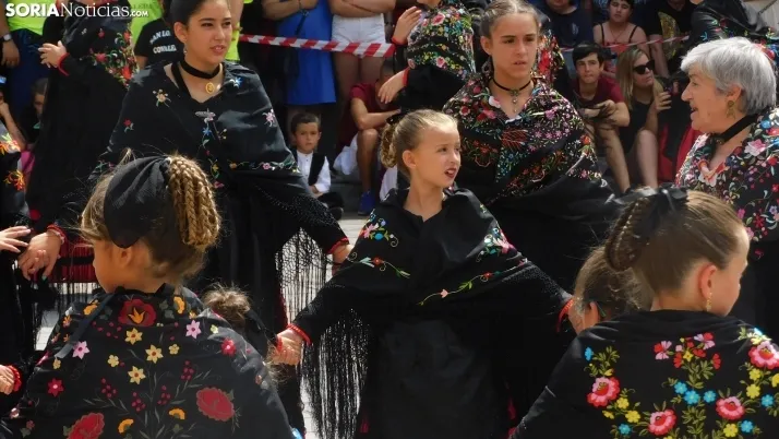 Jotas en Covaleda.