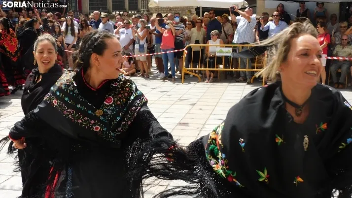 Jotas en Covaleda.