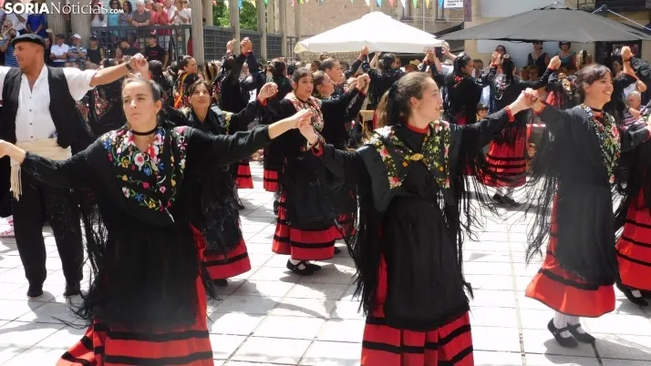 Jotas en Covaleda.