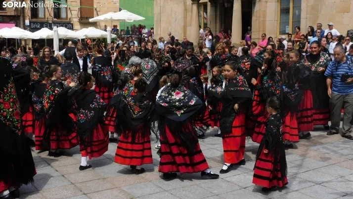 Jotas en Covaleda.