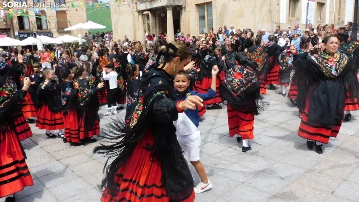 Jotas en Covaleda.