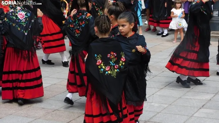 Jotas en Covaleda.