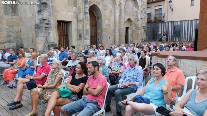 Fotos: 'Soria Cl&aacute;sica' llega a las Ruinas de San Nicol&aacute;s con 'DualBones Quartet'
