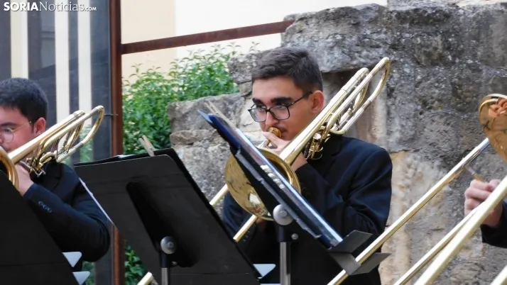 Fotos: 'Soria Cl&aacute;sica' llega a las Ruinas de San Nicol&aacute;s con 'DualBones Quartet'
