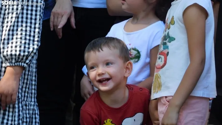 Una imagen del teatro infantil este viernes en la Alameda de Cervantes. /SN