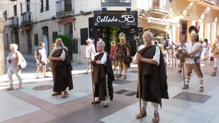 Fotos: Numantinos y Romanos invaden las calles m&aacute;s c&eacute;ntricas de Soria