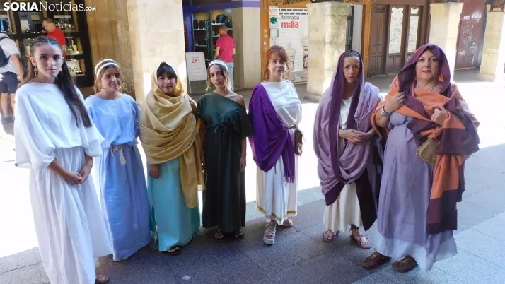 Fotos: Numantinos y Romanos invaden las calles m&aacute;s c&eacute;ntricas de Soria