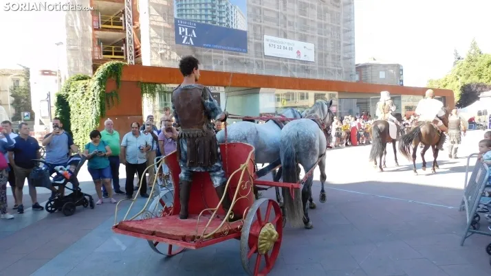 Fotos: Numantinos y Romanos invaden las calles m&aacute;s c&eacute;ntricas de Soria