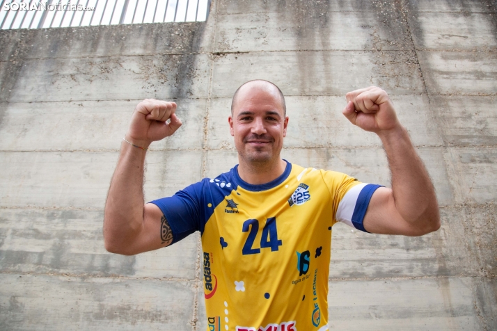 Javi Castillo, nueve temporadas defendiendo al BM Soria