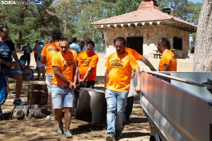 Comida Fiestas del Mejillón Cabrejas 2022