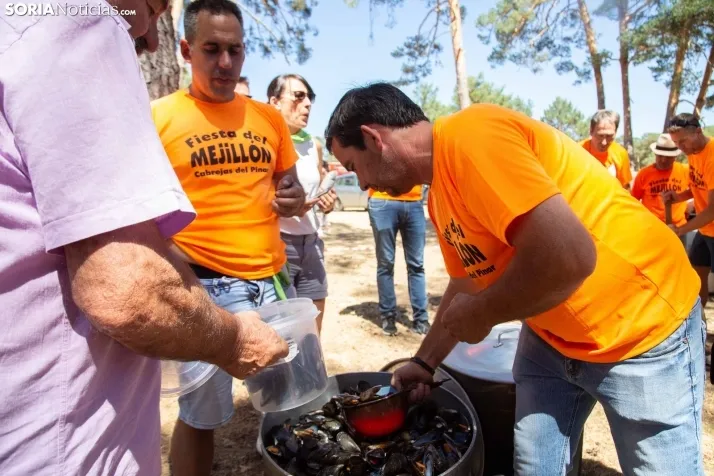 Comida Fiestas del Mejillón Cabrejas 2022