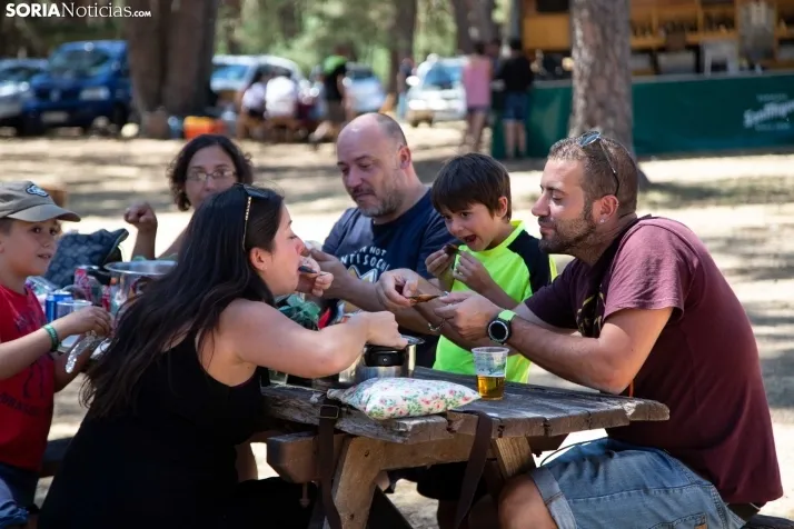 Comida Fiestas del Mejillón Cabrejas 2022