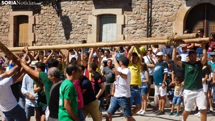 Pingada del Mayo en Vinuesa