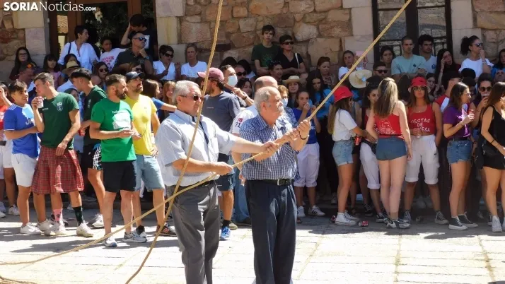 Pingada del Mayo en Vinuesa